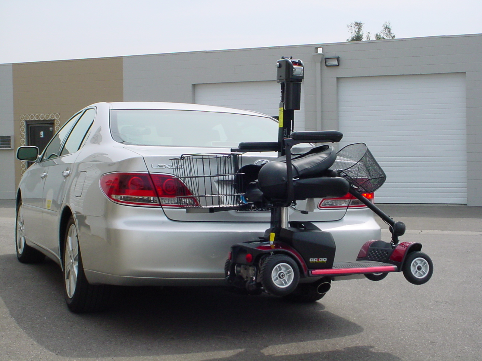 wheelchair scooter outside trailer hitch carrier lift